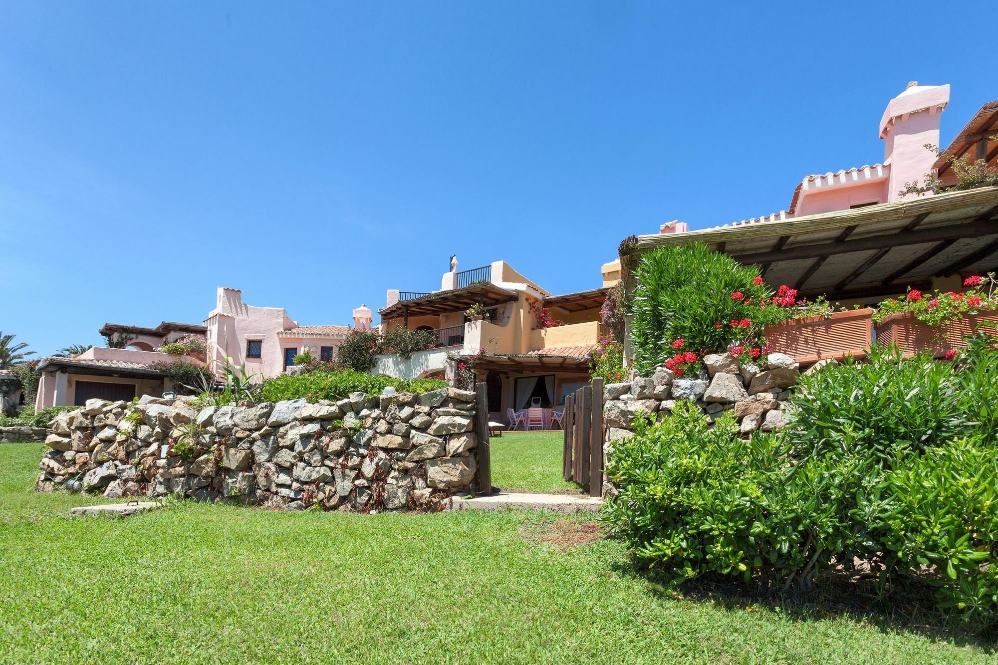 Villa Dolce Sposa Porto Cervo Exterior photo